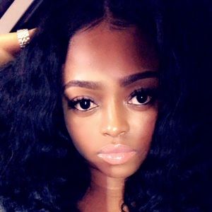 Meet your Posher, Nesha